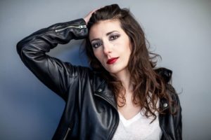 Valeria Vaglio pubblica il nuovo album di inediti: "Mia"