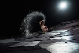 Dimitris Papaioannou debutta al Teatro Carignano con il suo nuovo spettacolo "Ink"