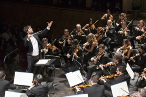 Il Teatro di San Carlo riapre al pubblico con il “Titano” Gustav Mahler