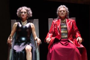 "Antonio e Cleopatra", la tragedia shakesperiana affronta le contraddizioni di due personaggi politicamente scorretti